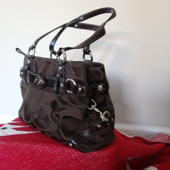 Coach Tote - Picture 2 of 4